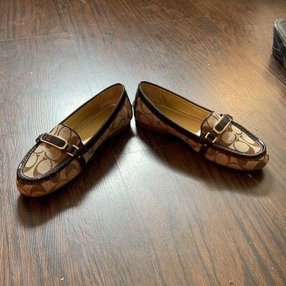 Coach loafers for Women size 8 - Picture 2 of 6